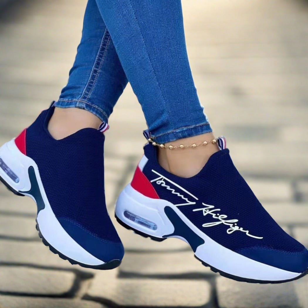 Women Tommy Sneakers